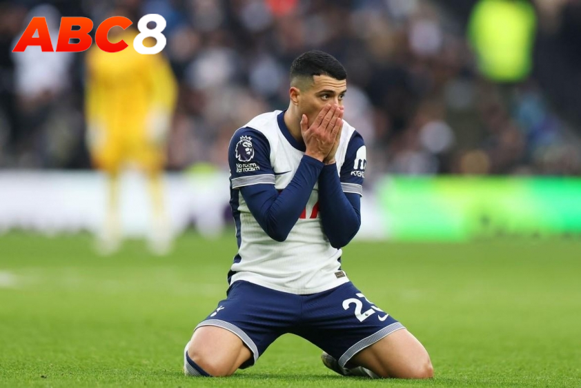 Mùa giải 2024/25 của Tottenham tệ hơn bao giờ hết.